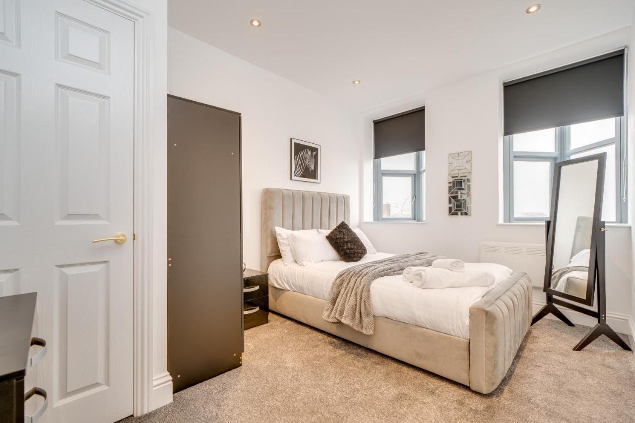 Town House Apartments Вэйкфильд Экстерьер фото