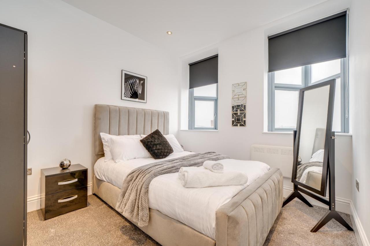 Town House Apartments Вэйкфильд Экстерьер фото